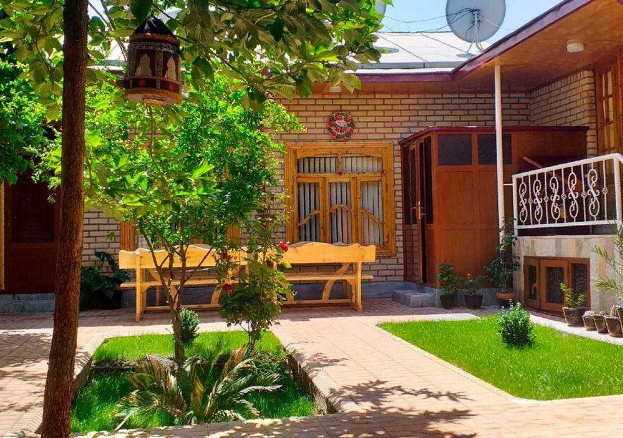 Marhabo Guesthouse Самарканд Екстериор снимка